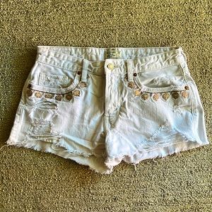 Abercrombie & Fitch Harper Low Rise Short Size 26